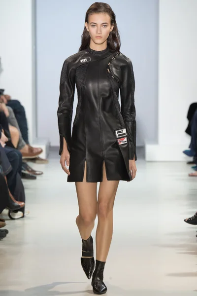 Look 9